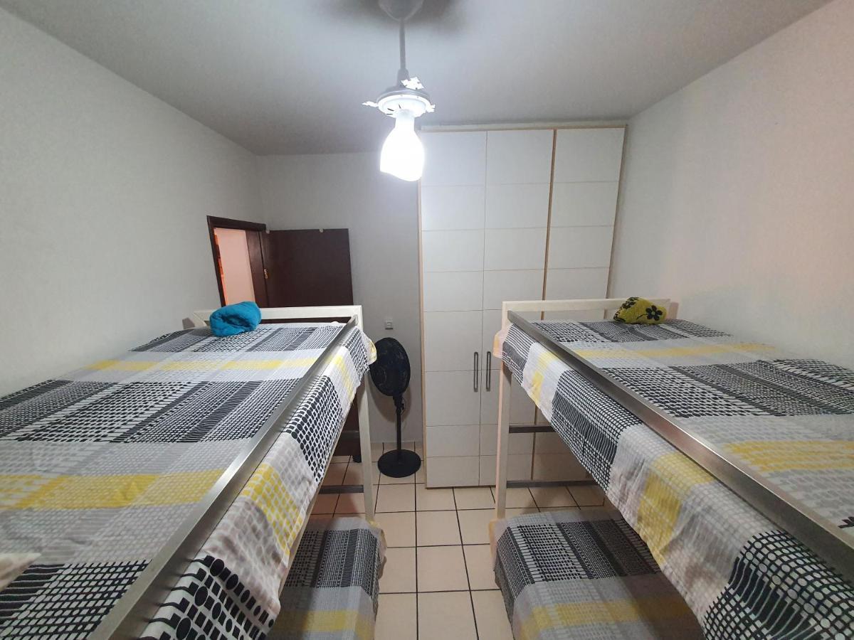 Apartamento Quadra Praia Com Vista Mar 구아라파리 외부 사진